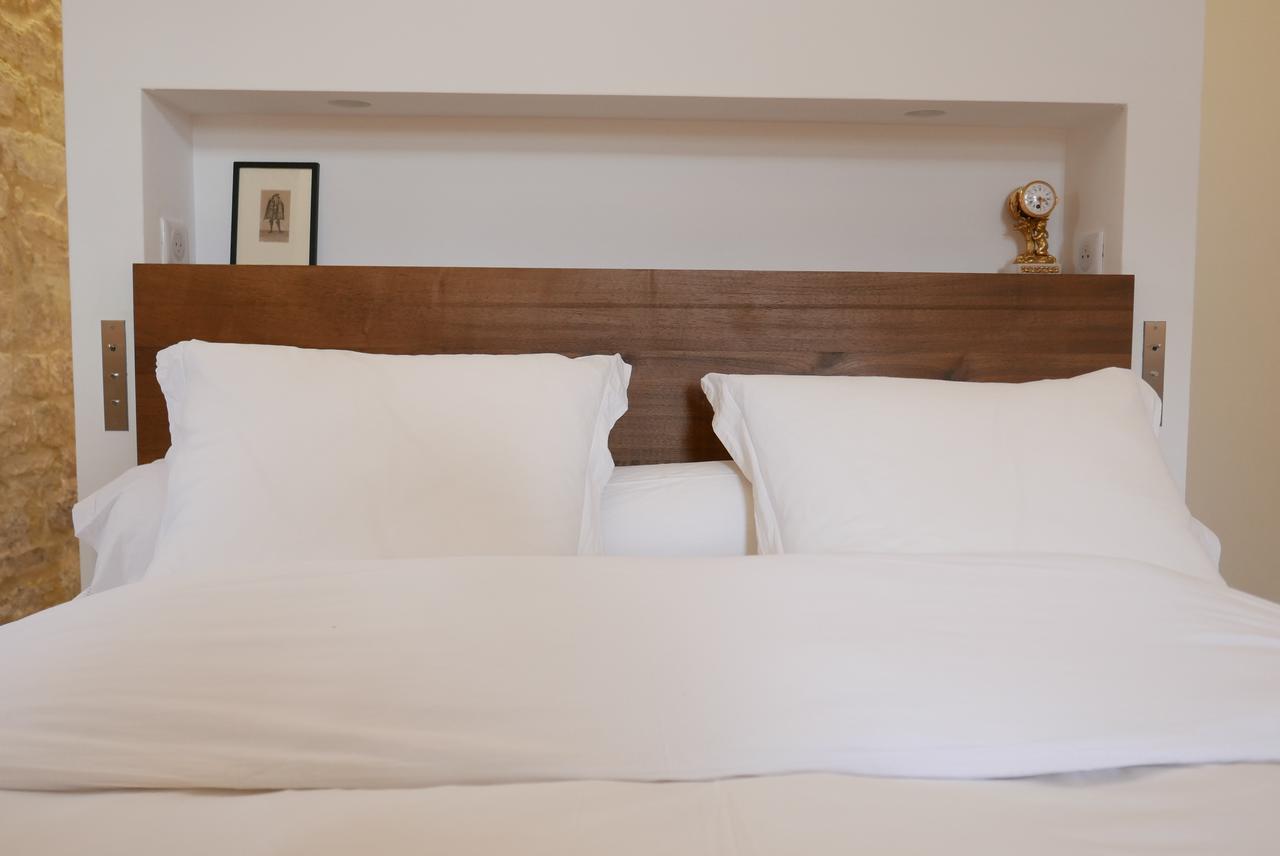 Bed and Breakfast Tour Sarrazine De Montaren Экстерьер фото