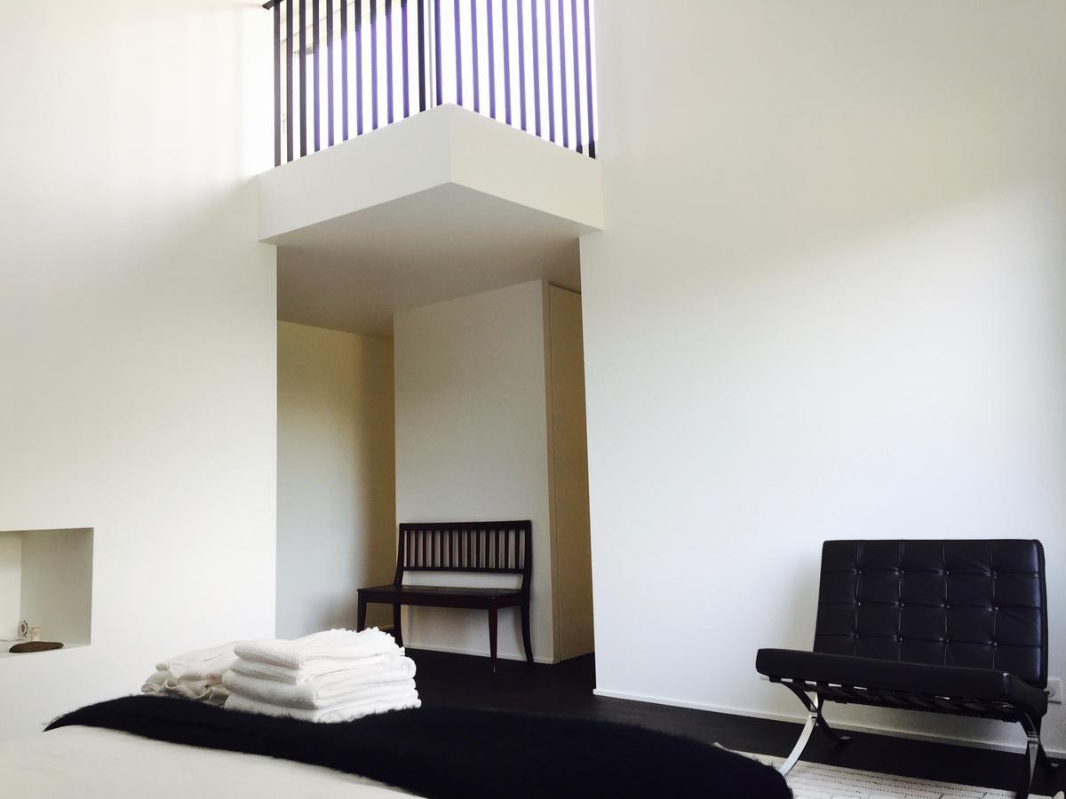 Bed and Breakfast Tour Sarrazine De Montaren Экстерьер фото