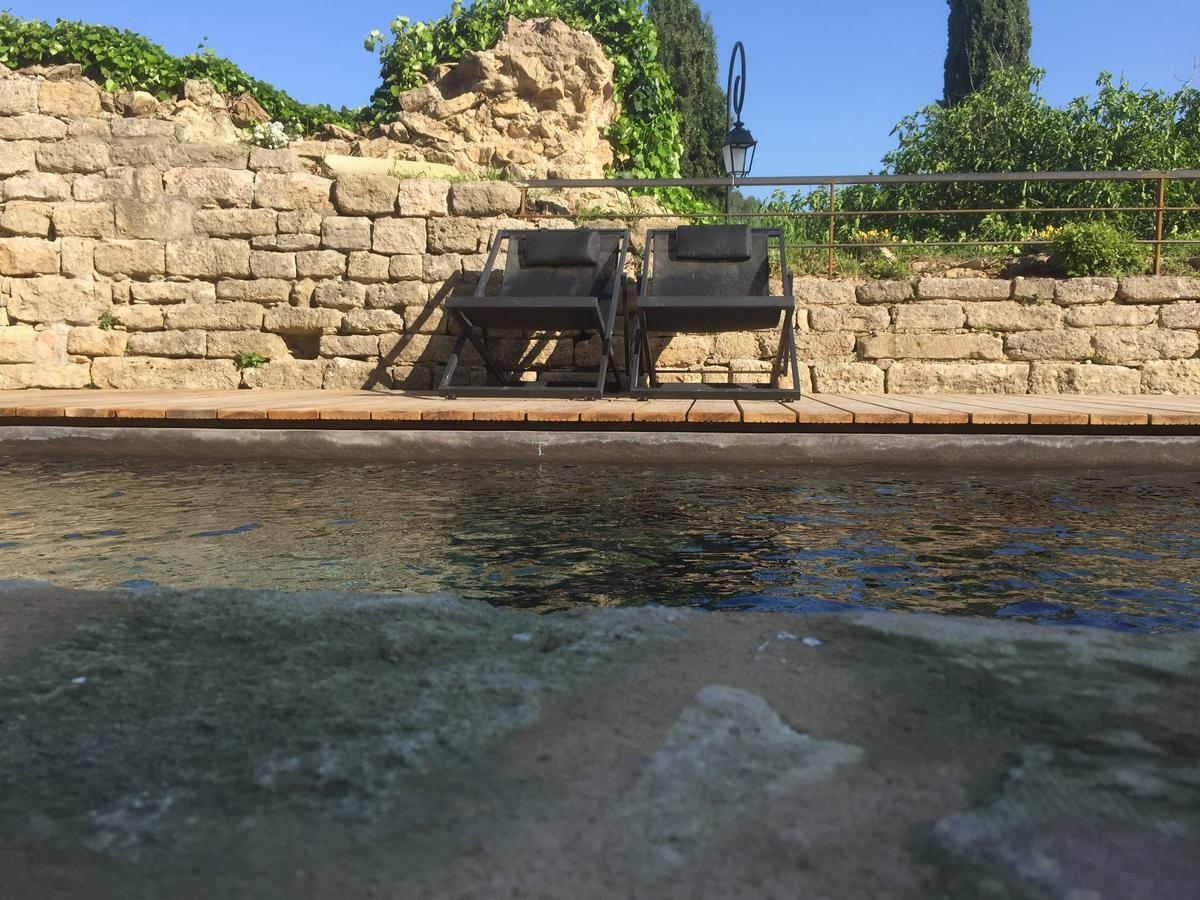 Bed and Breakfast Tour Sarrazine De Montaren Экстерьер фото