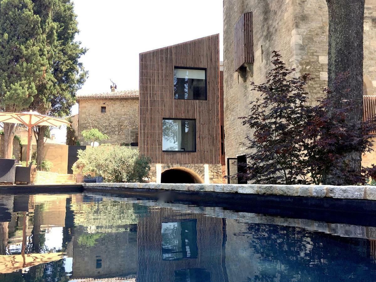 Bed and Breakfast Tour Sarrazine De Montaren Экстерьер фото